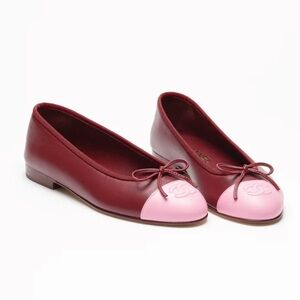 CHANEL Burgundy and Pink Leather Ballet Flats